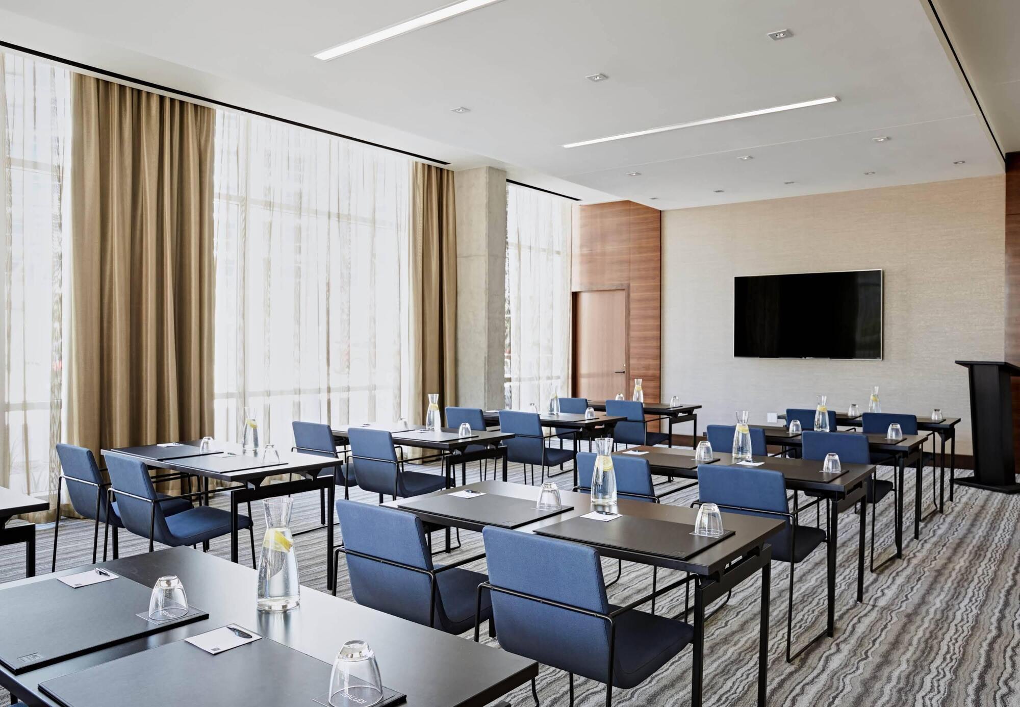 Ac Hotel By Marriott Phoenix Tempe/Downtown Bagian luar foto