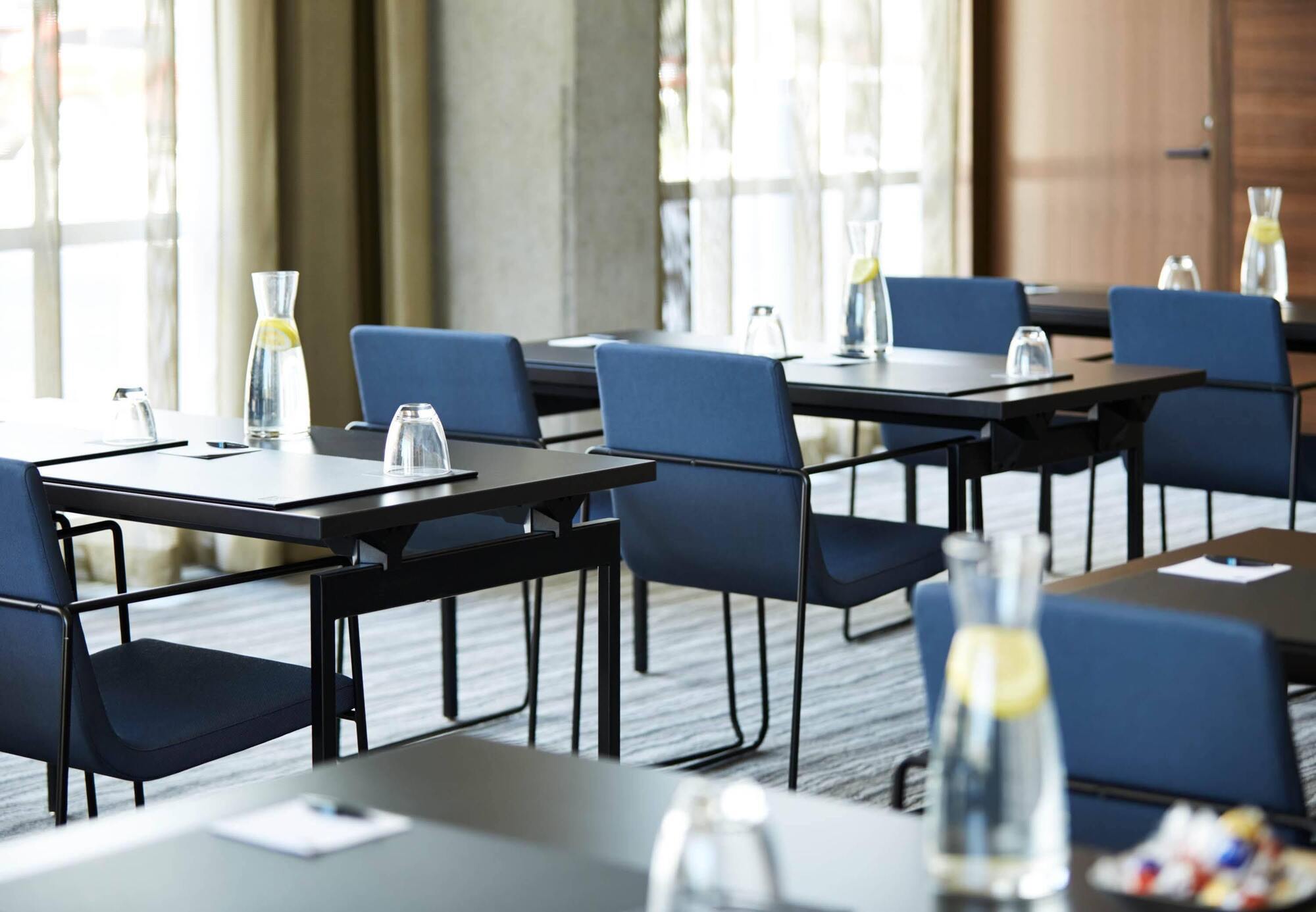 Ac Hotel By Marriott Phoenix Tempe/Downtown Bagian luar foto